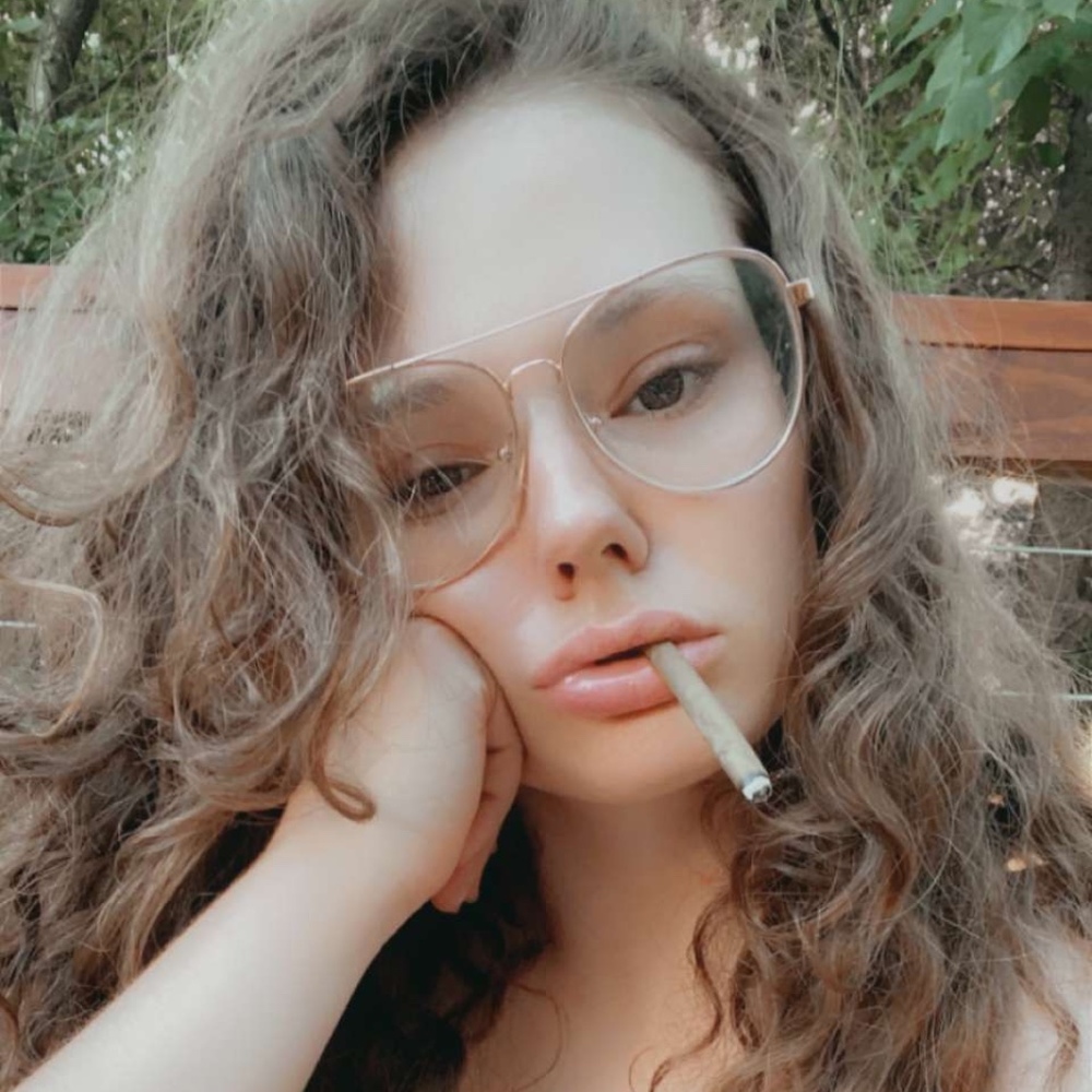 Meet your Posher, Shannon